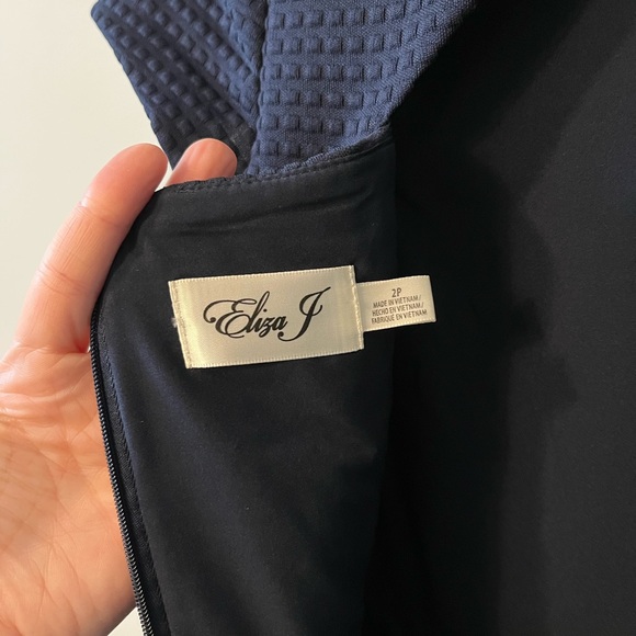 Eliza J Navy Short Sleeve Open Back Fit and Flare Mini Dress 2P - Picture 8 of 12